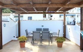 Casa Familiar In Punta Lara